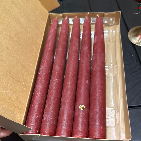 Elegant Brass Candle Holders with Red partylite Candles - Picture 6 of 6